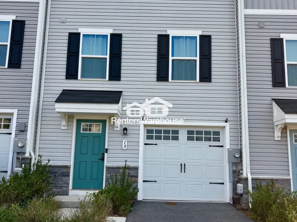 13 Bristoe Station Rd, Taneytown, MD 21787