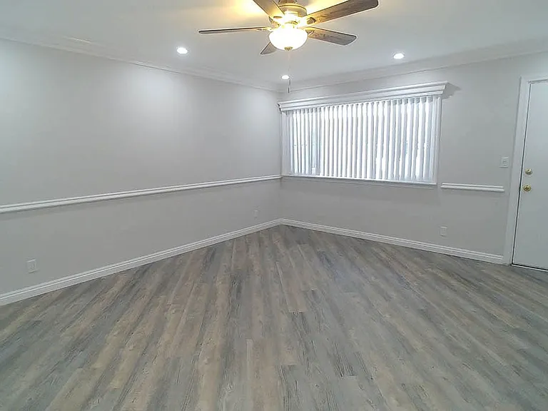 Edgemont Apts — Photo 35