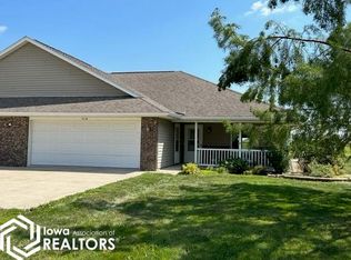 307 S Pearl St #B, Wayland, IA 52654