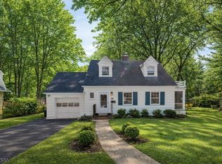 72 Maplewood Ave, Maplewood Twp., NJ 07040