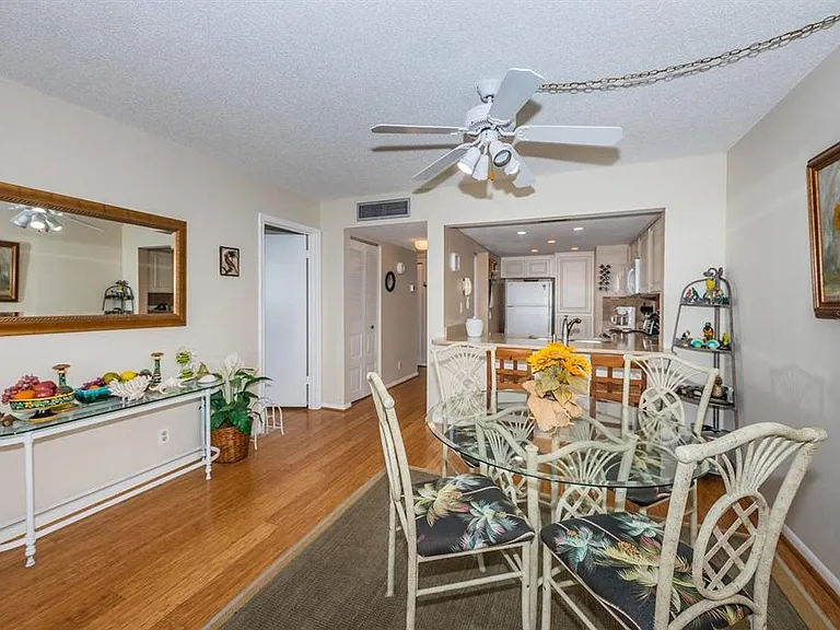 6218 Palma Del Mar Blvd S #401 — Photo 5
