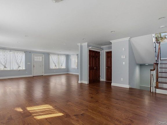 4th image of 246 Tibbetts Road