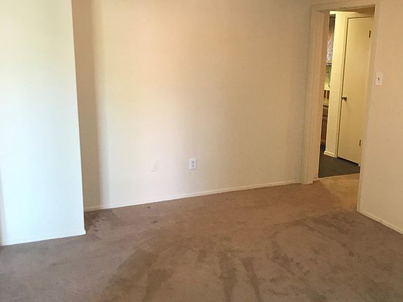 4th image of 19226 Plantain Dr