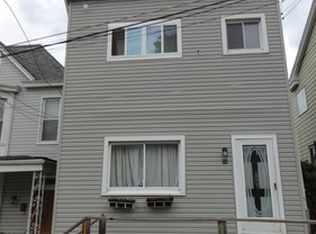 11 Holt St, Pittsburgh, PA 15203