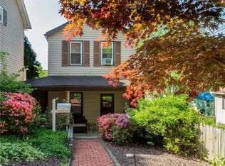702 College Ave, Oakmont, PA