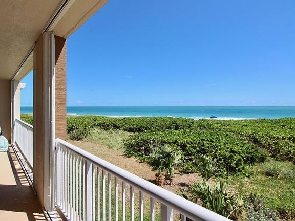 3rd image of 4180 N A1a APT 202B