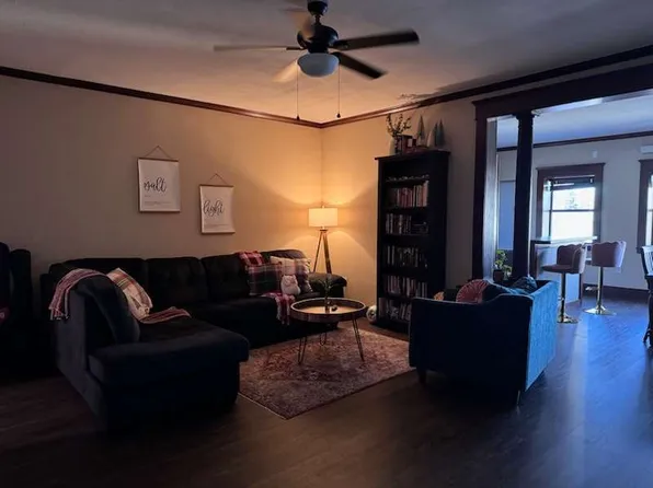 216 E Kemp Ave Unit 2-1, Watertown, SD 57201