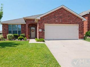 10721 Bluestone Rd, Fort Worth, TX 76108