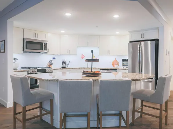 2075 Lafayette Road #A18, Portsmouth, NH 03801