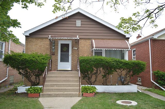 1st image of 3533 S 60th Ct
