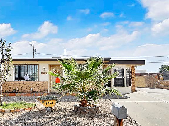 2nd image of 8754 Iglesia Cir
