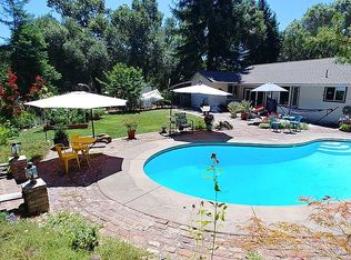 1330 Wildwood Rd, Ukiah, CA 95482