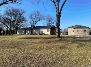 484 W Olson Rd, Rochester, IN 46975