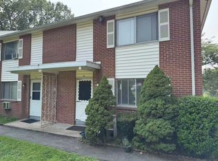 273 Queen St APT 9A, Southington, CT 06489