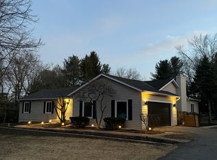 4193 Kingston Dr, Milan, MI 48160