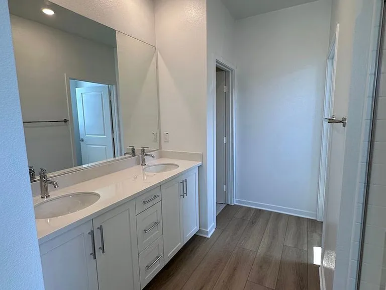 5954 Catskills Ct — Photo 10