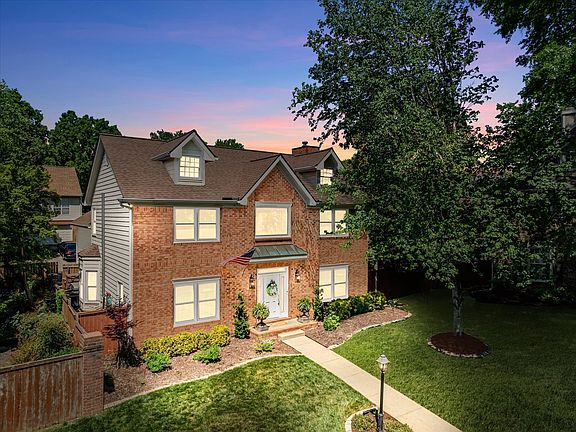 2nd image of 1641 Wellington Grn