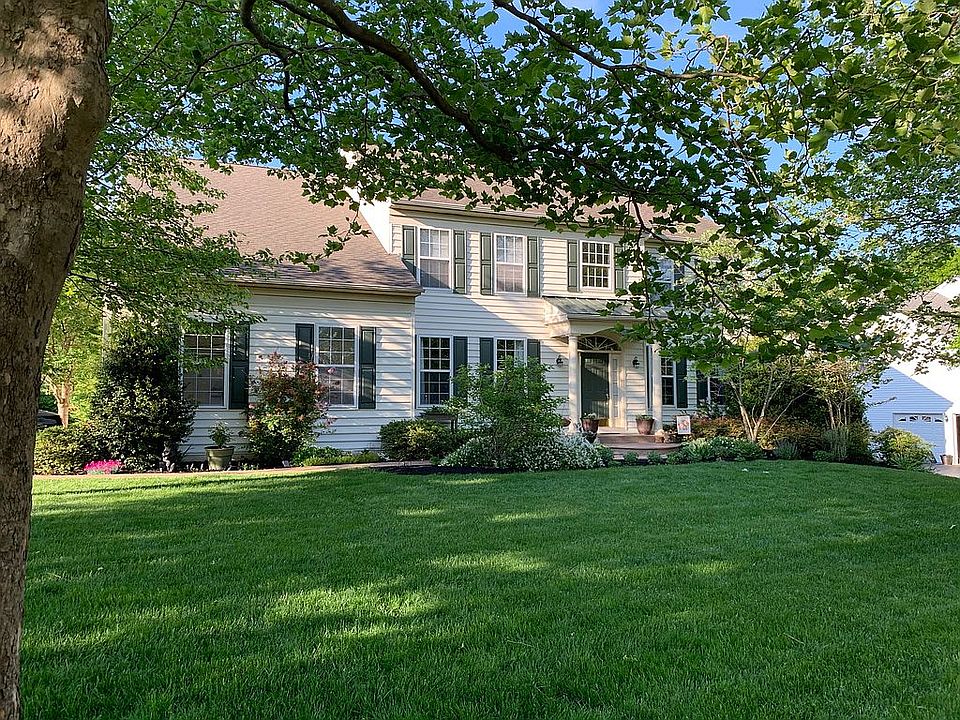 1st image of 1340 Stonegate Dr
