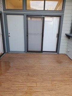 1st image of 640 Bellaire Dr APT C