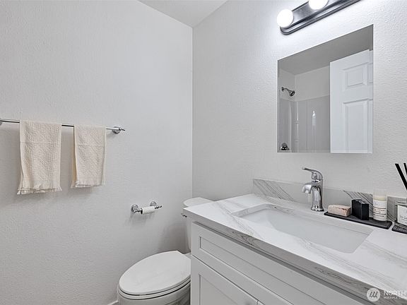 4th image of 6325 S Eddy Court