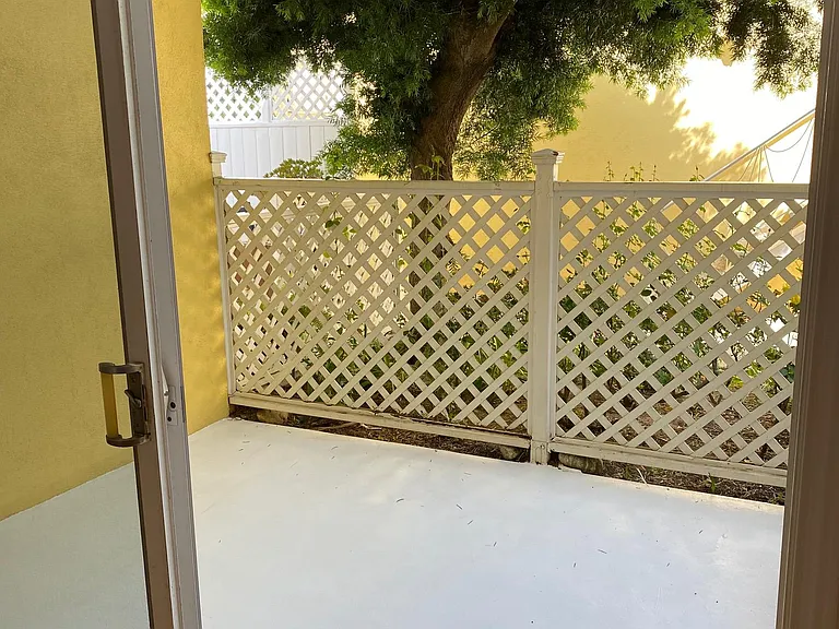 626 N Monterey St #M — Photo 12