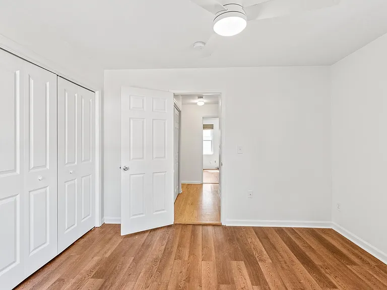 1118 Polk St — Photo 18