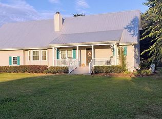 149 Blackfoot Rd, Knotts Island, NC 27950