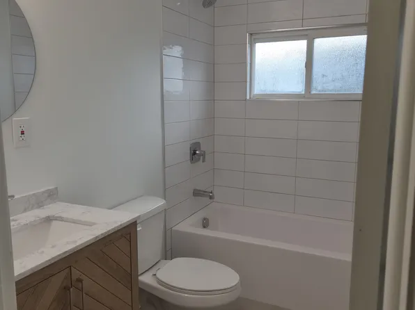 946 Madsen Ln, North Salt Lake, UT 84054