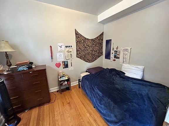 4th image of 1154 W Lunt Ave APT 106