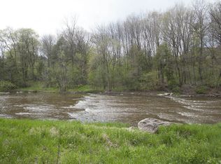 2329 Logwood Ln, Manitowoc, WI 54220