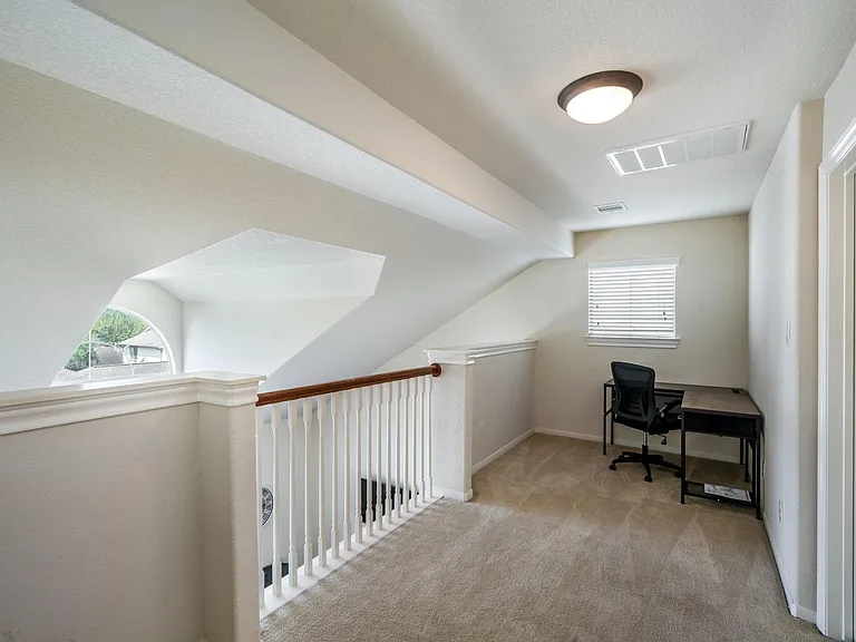 3210 Clearview Cir — Photo 20