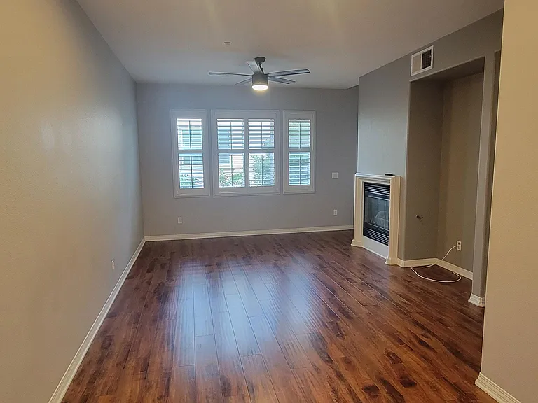 4369 Pacifica Way #9 — Photo 6