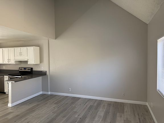 3rd image of 5206 Golden Ln Unit D