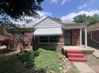 26474 Somerset Dr, Inkster, MI 48141