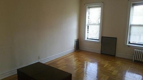 5th image of 2522 Newkirk Ave APT 12