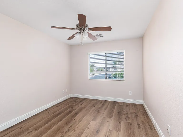 5163 Tunnel Falls Dr — Photo 37