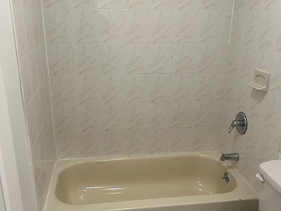2nd image of 2342 Brookhaven Ave #3