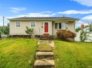 407 W Main Street, Babylon, NY 11702