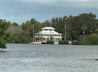 13748 74th Ave, Seminole, FL 33776