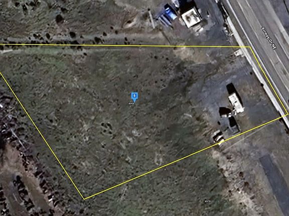 2nd image of 4994 Airway Dr NE