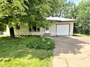 5313 Northport Dr, Brooklyn Center, MN 55429