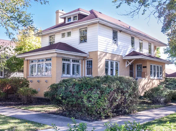 5255 W Belle Plaine Ave, Chicago, IL 60641