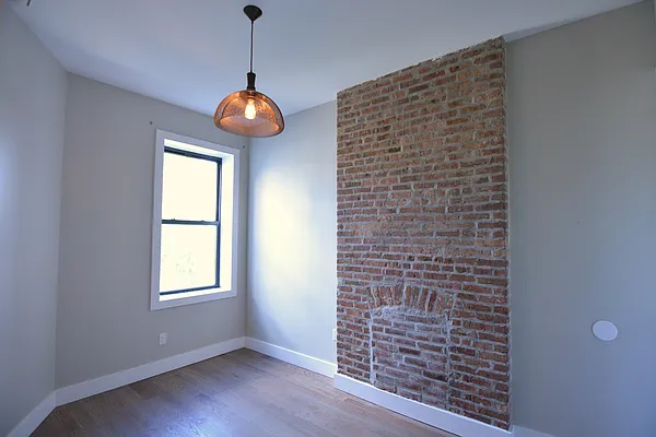 Rented by Yaffa Realty LLC | media 19