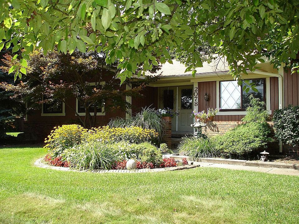 1st image of 2078 Cameo Dr