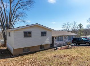 2848 Harmony Ridge Dr, Arnold, MO 63010