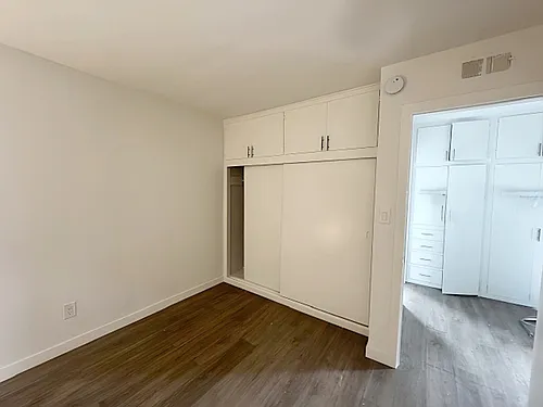 470 S Mariposa Ave #7 — Photo 11