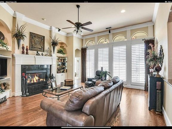 4th image of 8200 Edgemont Ct