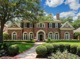 5209 Pine Forest Rd, Houston, TX 77056