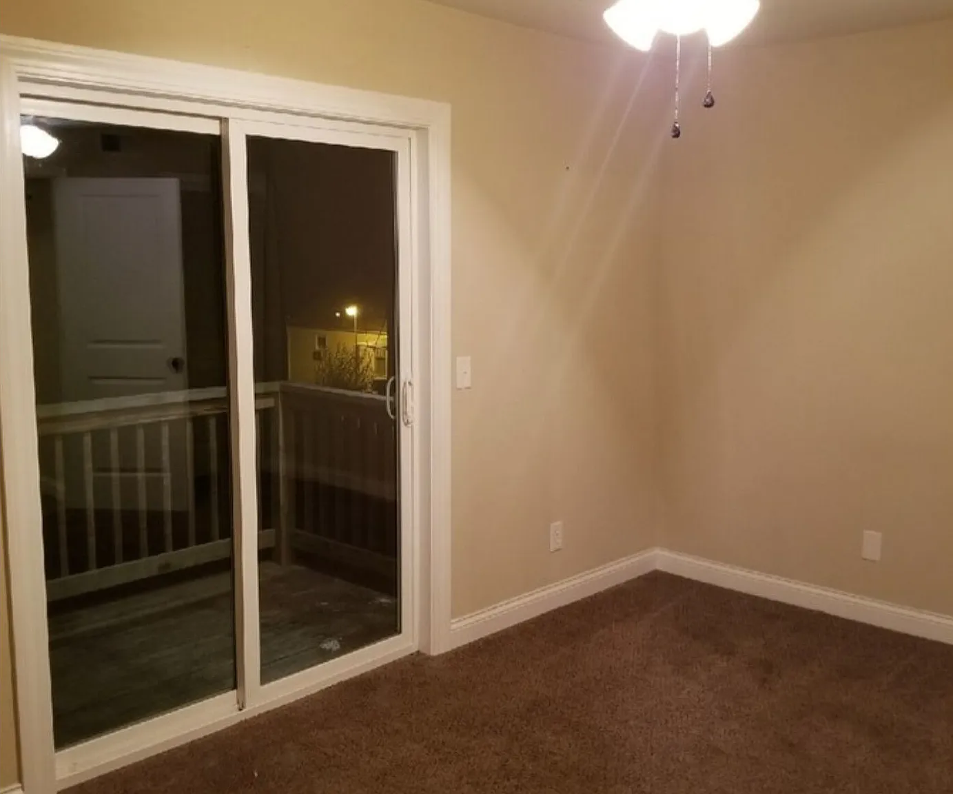 1 bed, 1.0 bath, 450 sqft, $450 — Photo 2