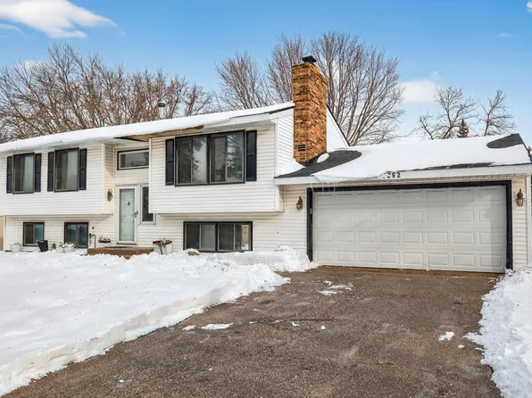 7062 Sherwood Rd, Woodbury, MN 55125